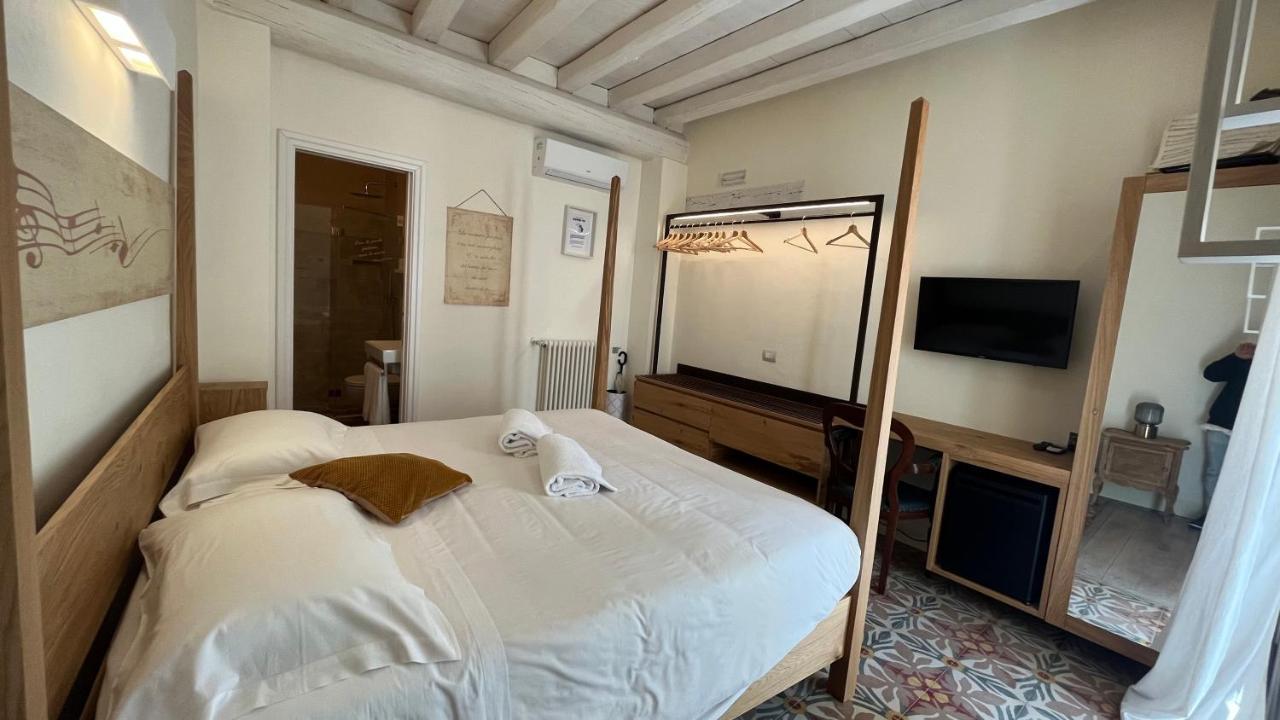 Bed & Breakfast Antico & 2*